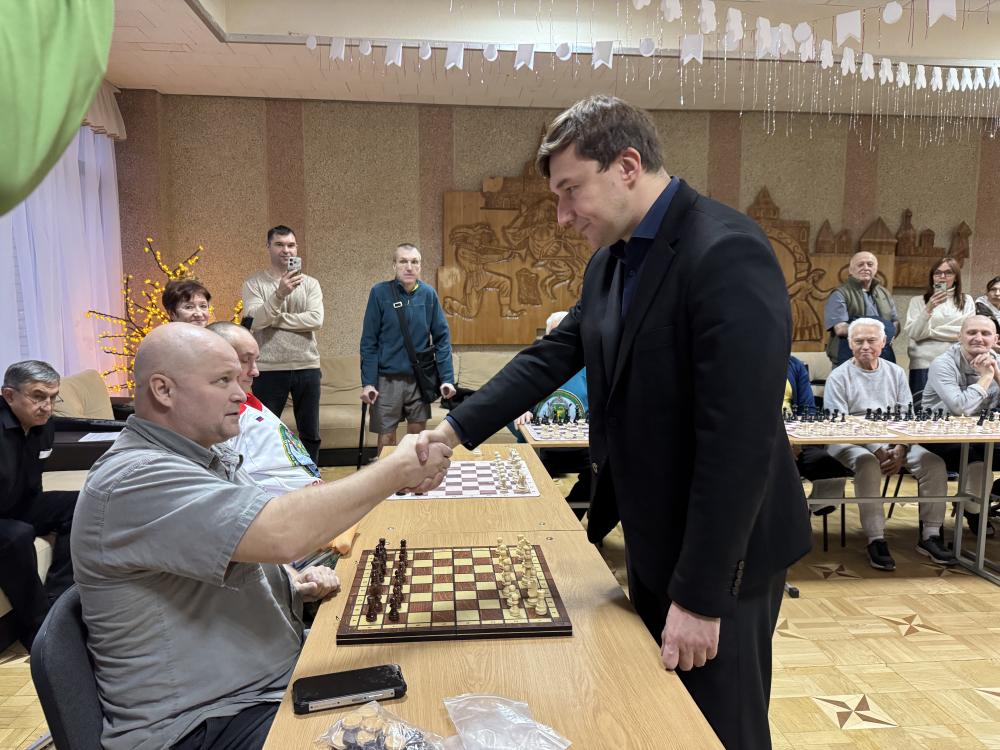 В филиале клинический санаторий «Звенигородский» открылся 15-й шахматный клуб гроссмейстера Сергея Карякина.