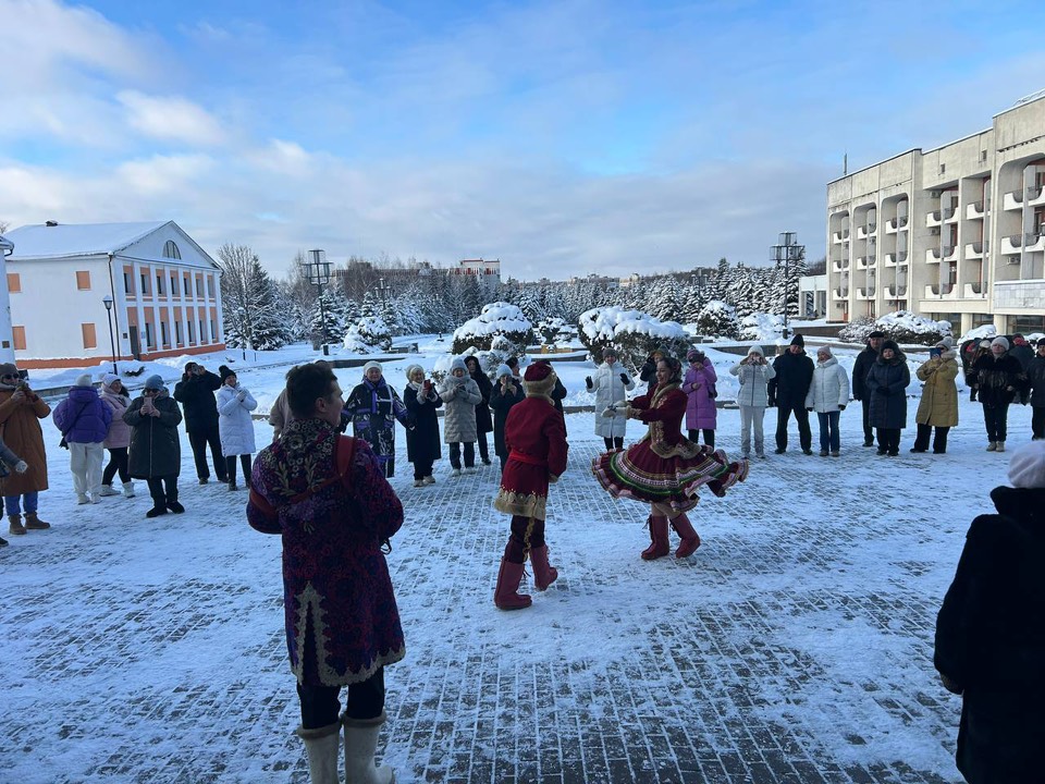 Новогодние каникулы 2026