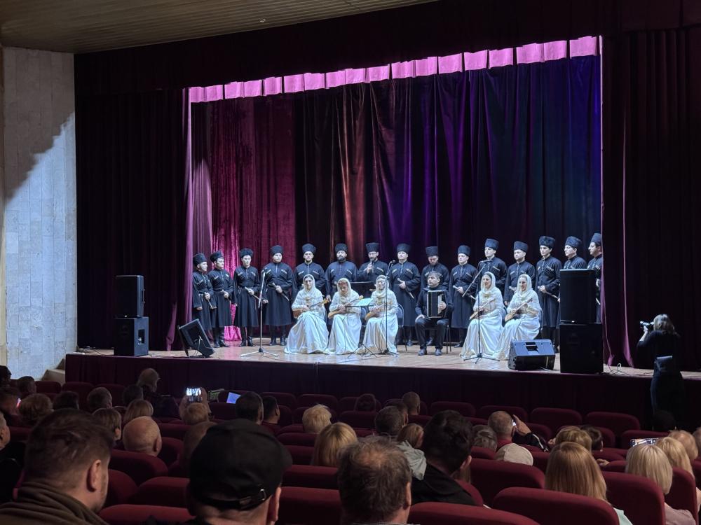 В клиническом санатории «Звенигородский» состоялось выступление Государственного хора осетинской национальной песни