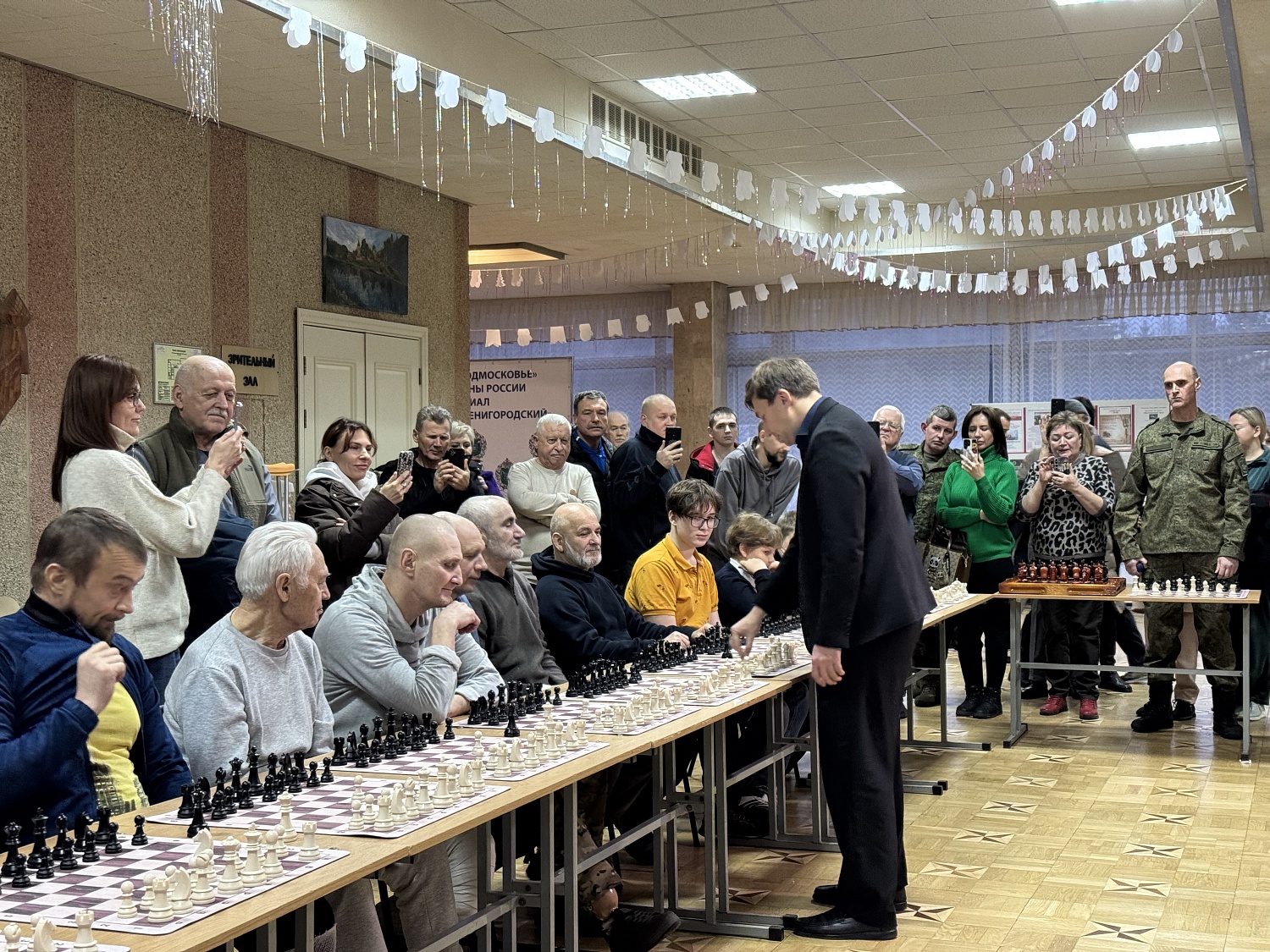 В филиале клинический санаторий «Звенигородский» открылся 15-й шахматный клуб гроссмейстера Сергея Карякина.