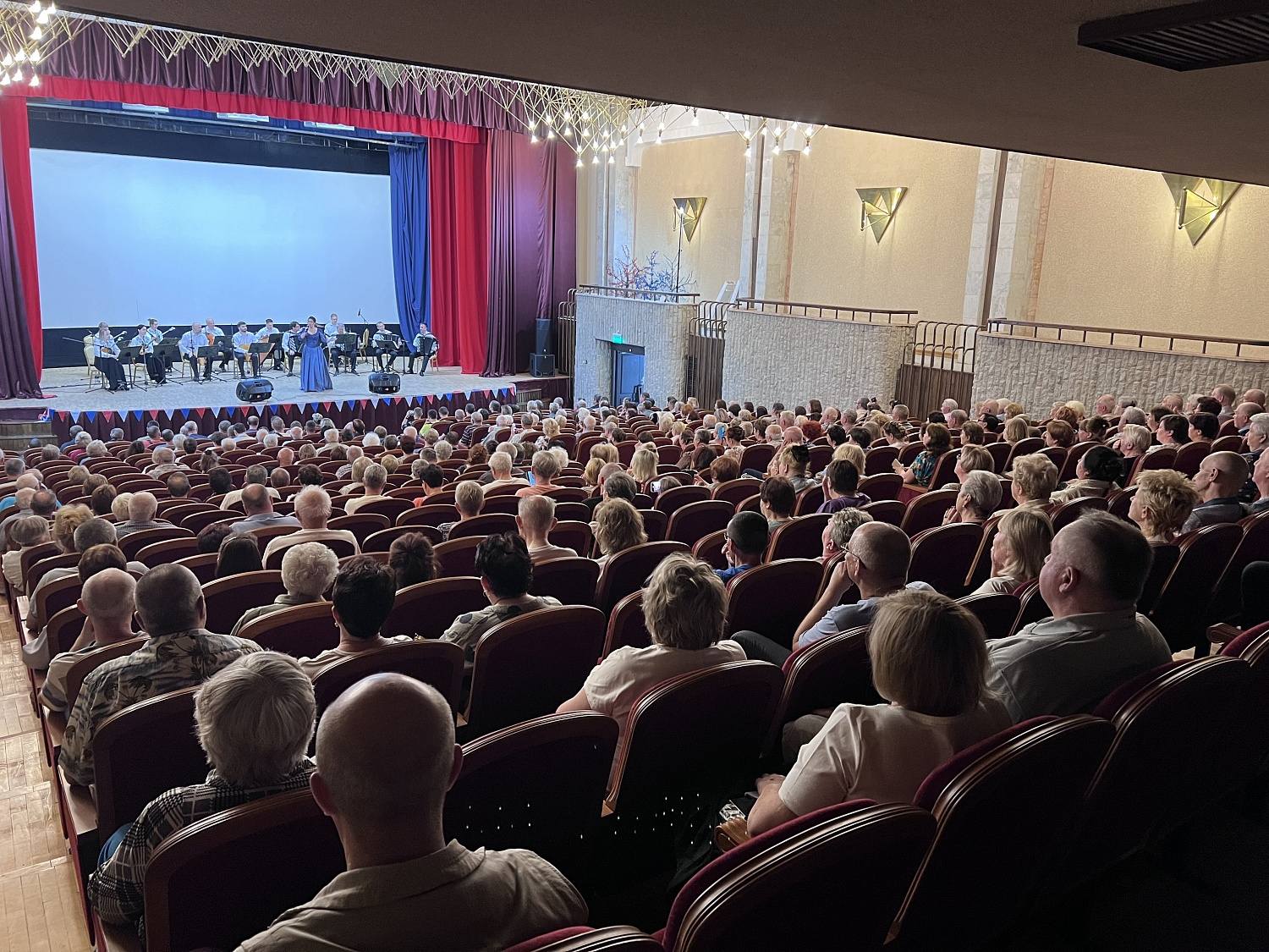 Государственный академический хореографический ансамбль «Берёзка» им. Н.С. Надеждиной Управления делами Президента Российской Федерации