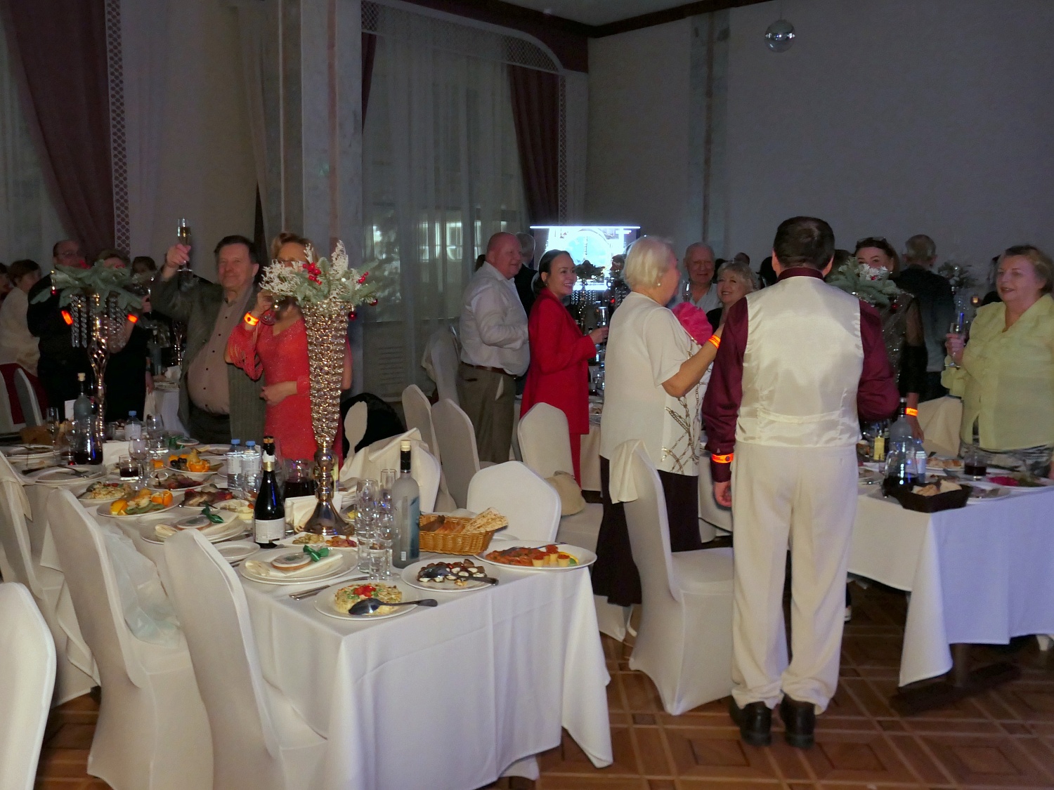 Новогодние каникулы 2026