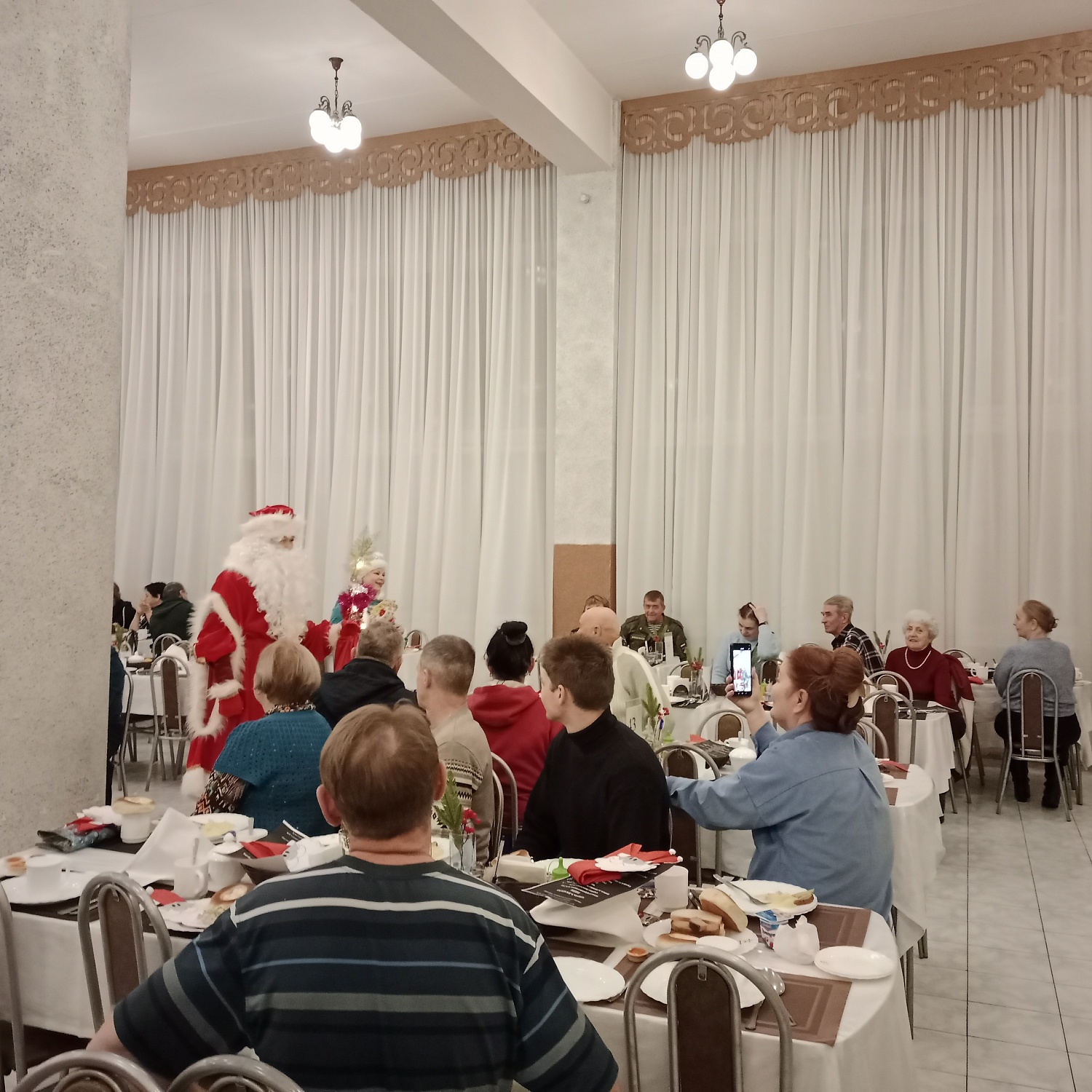 Новогодние каникулы 2026