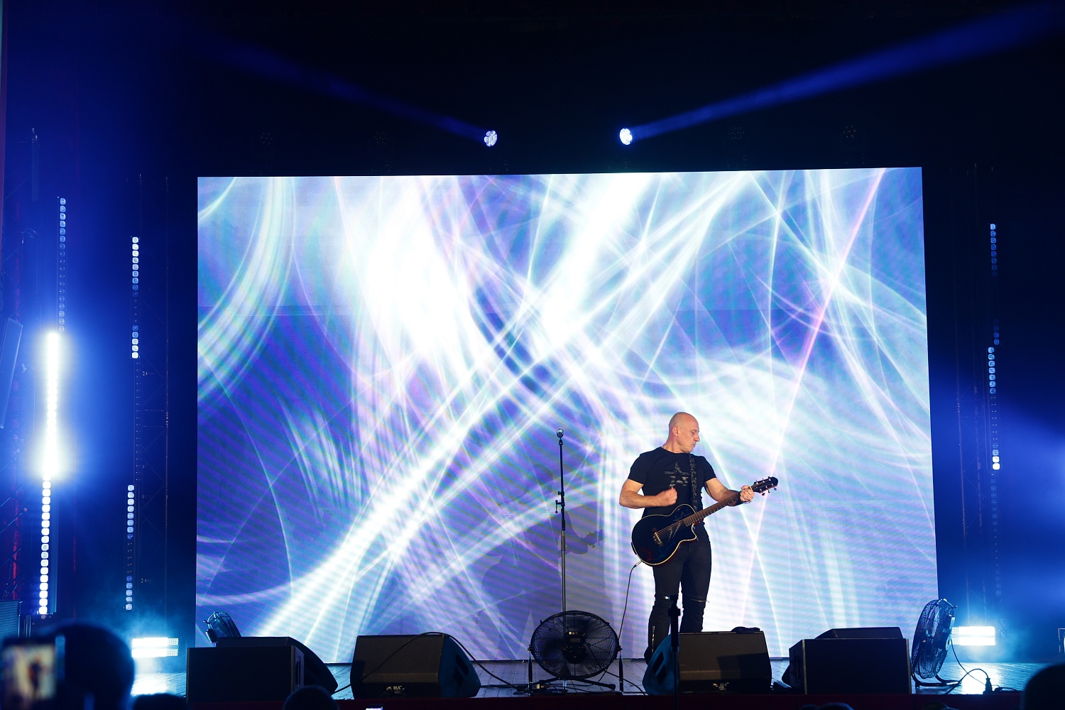 В филиале клинический санаторий «Звенигородский» ФГБУ «СКК «Подмосковье» МО РФ состоялся проект «Песни и кино - нашим героям»