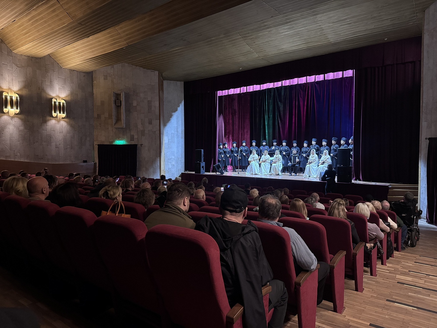 В клиническом санатории «Звенигородский» состоялось выступление Государственного хора осетинской национальной песни